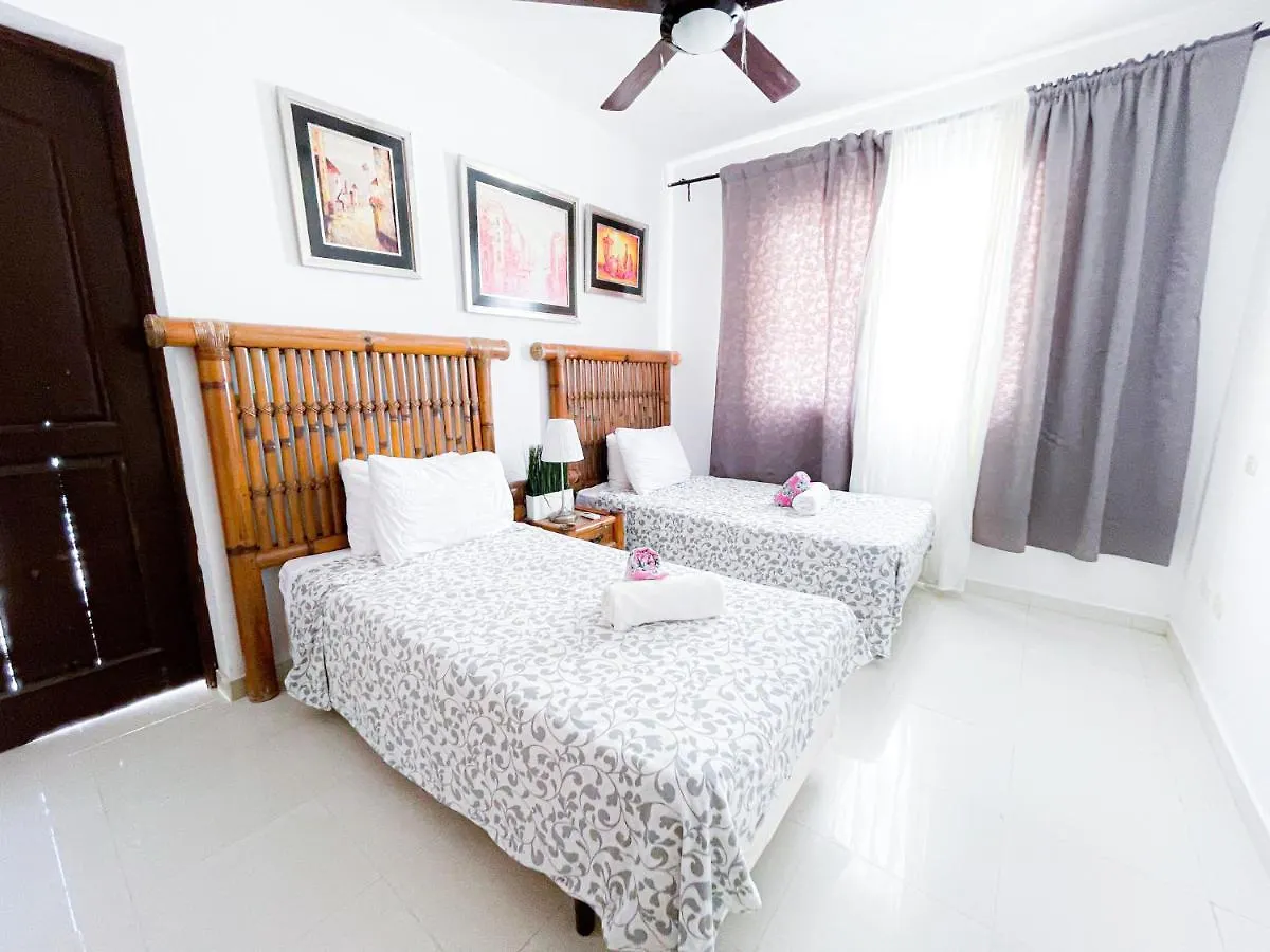 Caribbean Beach Paradise Hotel Los Corales Bavaro Beach Club & Spa プンタ・カナ 0*,